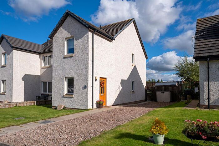 3 Bedroom Semi-Detached House For Sale In Washington Avenue, Kelso, TD5