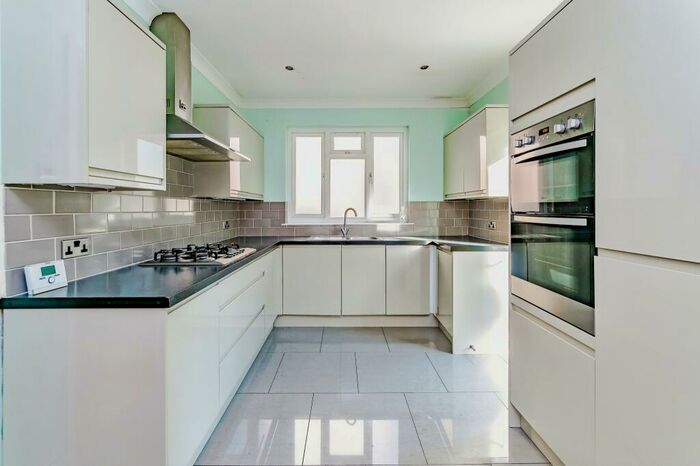 2 Bedroom Bungalow To Rent In Godstone Road, Kenley, CR8