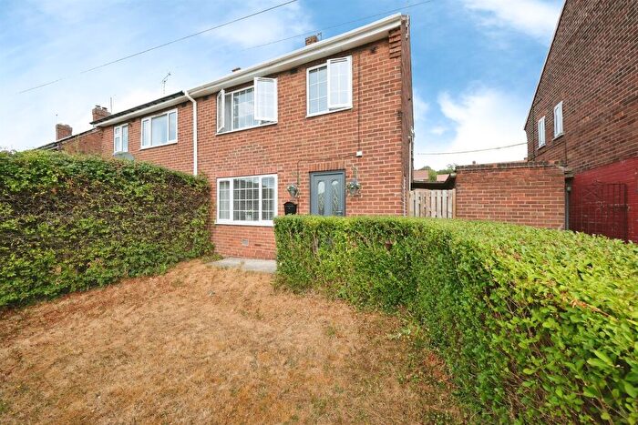 3 Bedroom Semi-Detached House For Sale In Rowan Rise, Maltby, Rotherham, S66