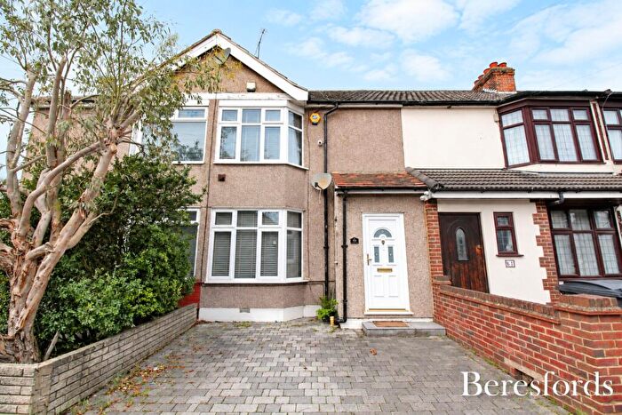 2 Bedroom Terraced House To Rent In Manser Road, RM13