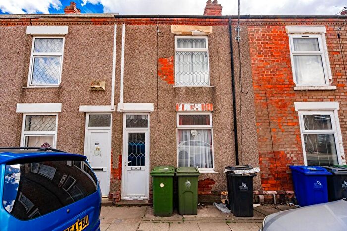 3 Bedroom Terraced House For Sale In Harold Street, Grimsby, Lincolnshire, DN32