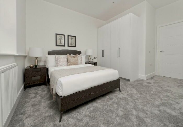 1 Bedroom Apartment To Rent In Heron Drive, Slough, Berkshire, SL3
