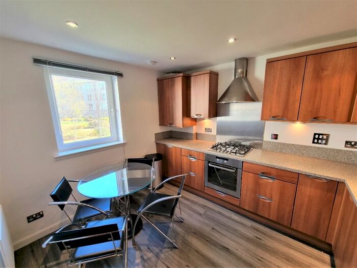 2 Bedroom Flat To Rent In Millburn Street, Ferryhill, Aberdeen, AB11