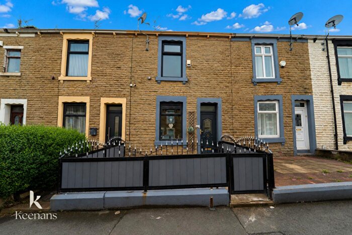 3 Bedroom Terraced House For Sale In Lonsdale Street, Accrington, BB5