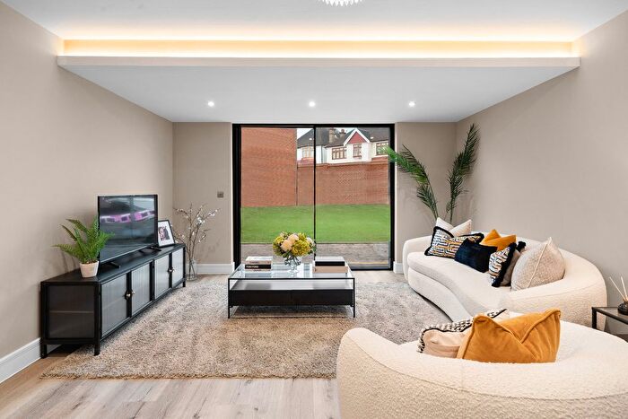 1 Bedroom Flat For Sale In Flat Abbotswood Place, Streatham, SW16