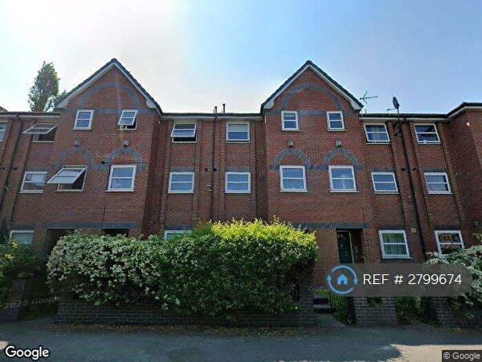 6 Bedroom End Of Terrace House To Rent In Bridgelea Road, Manchester, M20