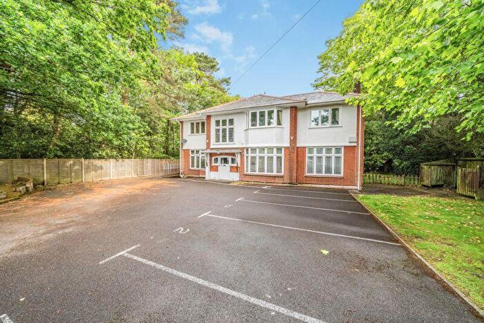 2 Bedroom Apartment For Sale In Nelson Road, Westbourne, BH12