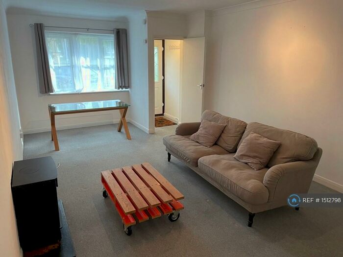 1 Bedroom Flat To Rent In Mulgrave Road, Belmont, Sutton, SM2