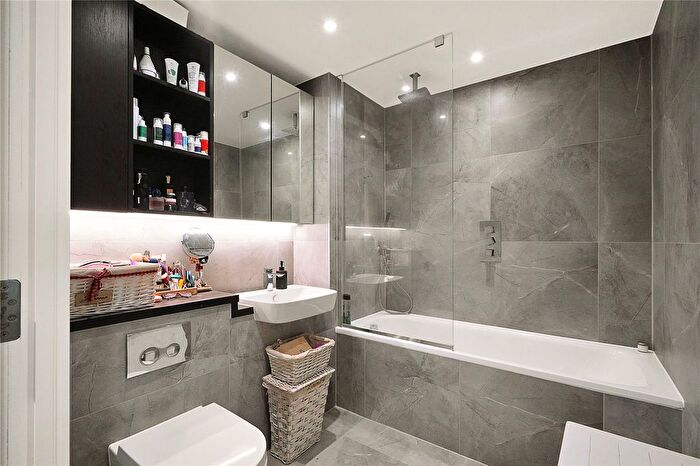 1 Bedroom Flat For Sale In Icon Tower, London, W3