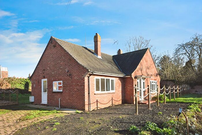 3 Bedroom Detached Bungalow For Sale In Pretoria Road, Halstead, CO9