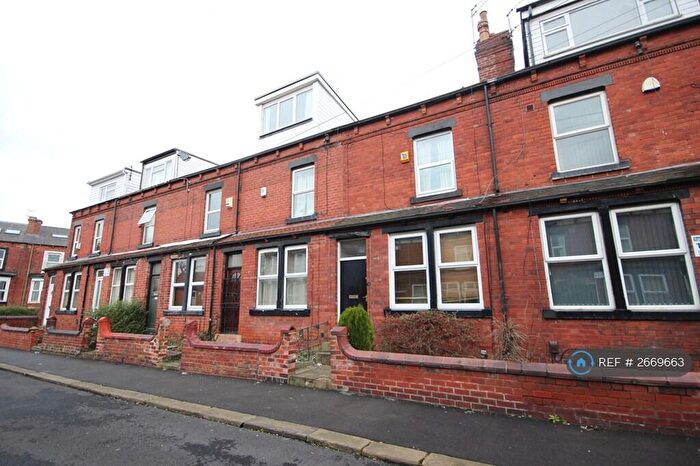 3 Bedroom Terraced House To Rent In Mayville Place, Leeds, LS6