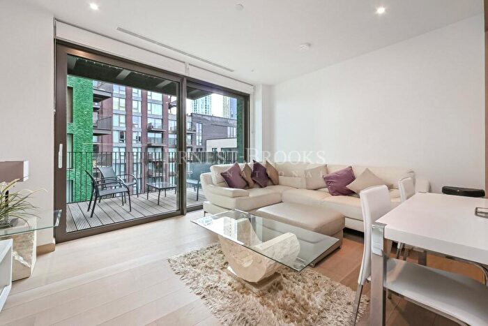 1 Bedroom Apartment To Rent In Legacy Building, Embassy Gardens, Nine Elms, SW11