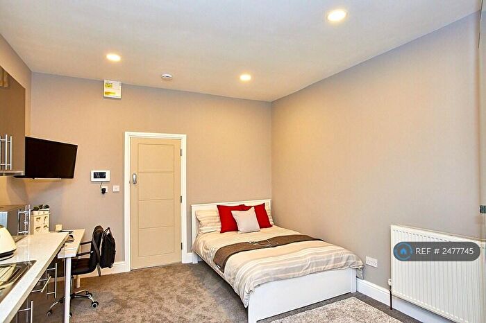 Studio To Rent In Warwick Row, Coventry, CV1