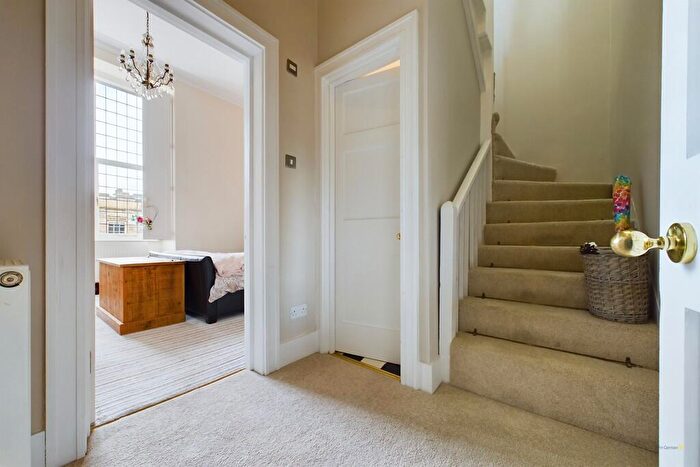 2 Bedroom Apartment To Rent In Bretby, Burton-on-Trent, DE15