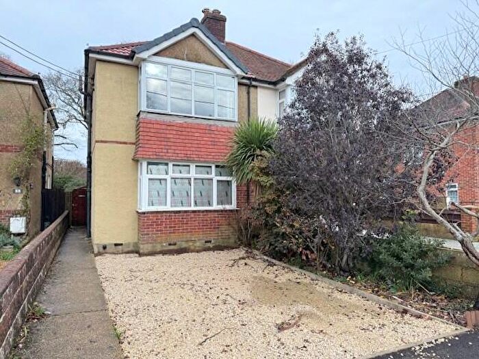 3 Bedroom House To Rent In Ewell Way, SO40