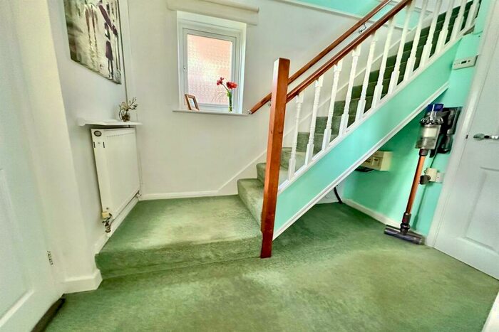 2 Bedroom Semi-Detached House For Sale In Alexander Road, Braintree, CM7
