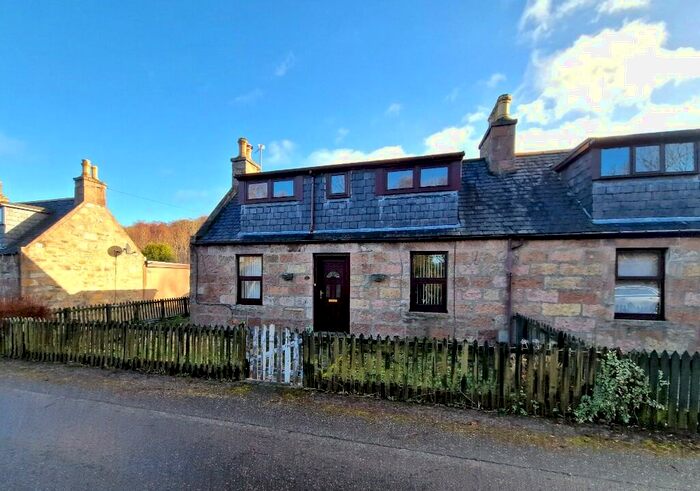 3 Bedroom Semi-Detached House For Sale In Dailuaine Terrace, Carron, AB38