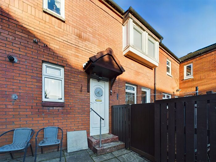 1 Bedroom Terraced House To Rent In Claythorn Court, Glasgow, G40