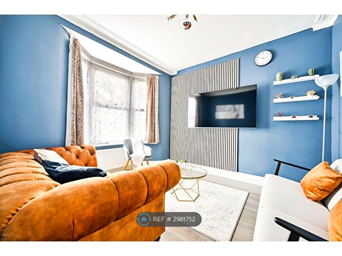 4 Bedroom Terraced House To Rent In New City Road, London, E13