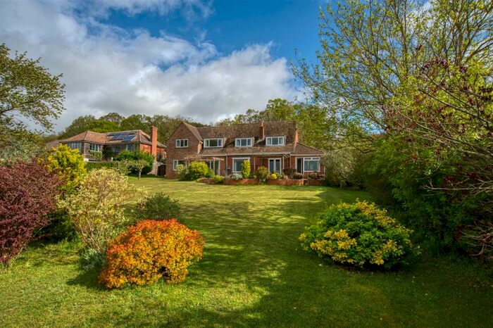 4 Bedroom Detached House To Rent In Ashampstead Road, Upper Basildon, RG8