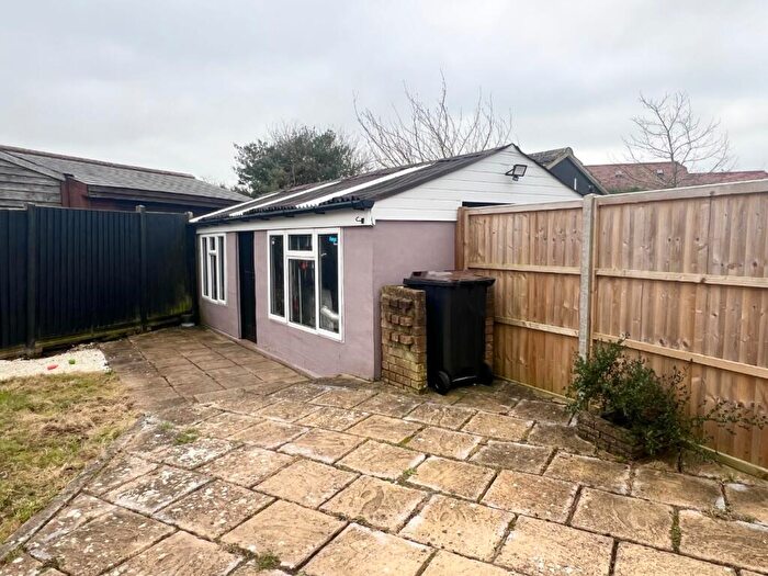 2 Bedroom Semi-Detached Bungalow For Sale In Holly Road, Blackfield, Southampton, SO45