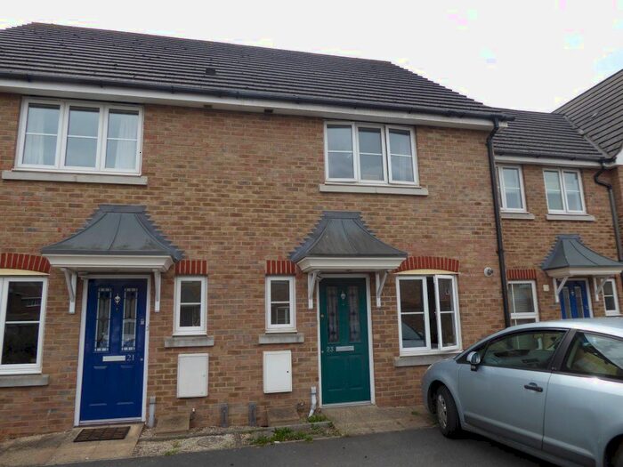 3 Bedroom Property To Rent In Wise Close, Swindon SN2