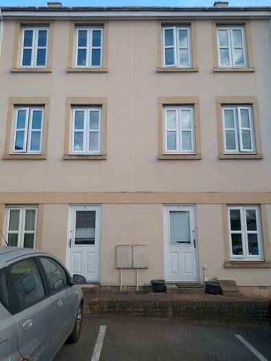 1 Bedroom Property To Rent In Pendennis Park, Bristol, BS16