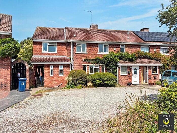 4 Bedroom Semi-Detached House To Rent In Lewis Avenue, Longford, Gloucester, GL2