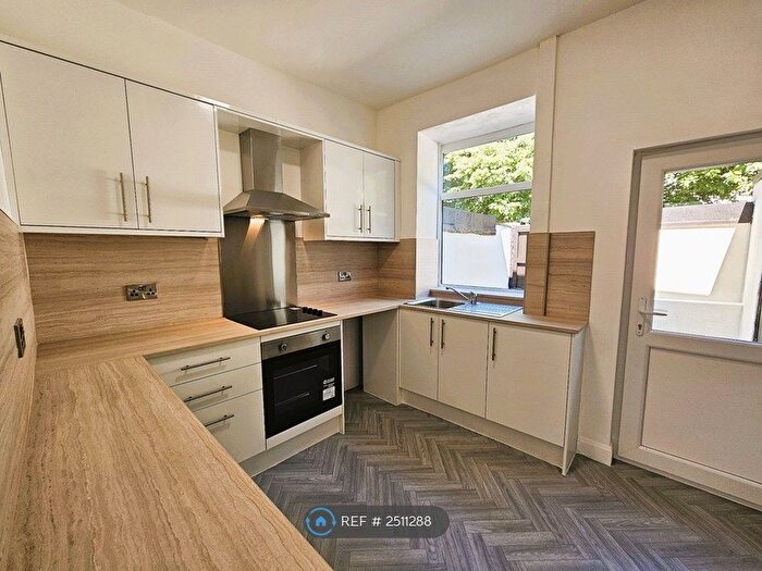 3 Bedroom Terraced House To Rent In Windsor Street, Burnley, BB12