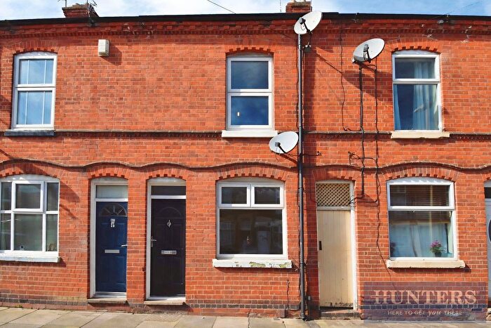 2 Bedroom Terraced House For Sale In Vernon Road, Leicester, LE2