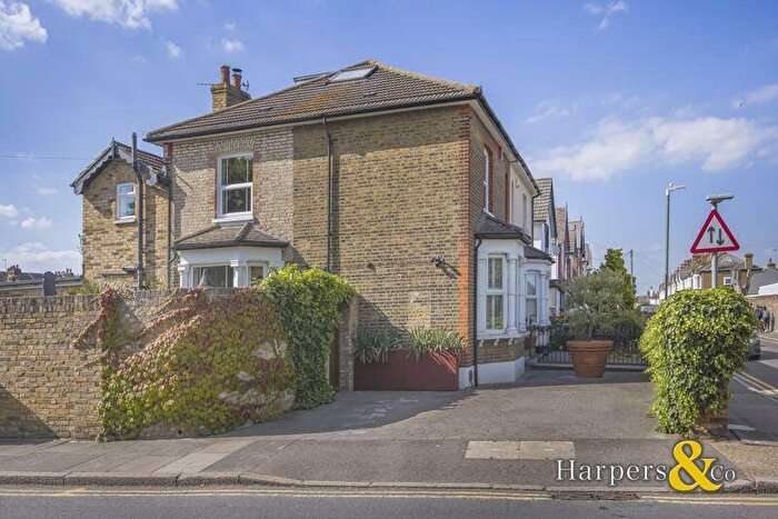 4 Bedroom House For Sale In Tower Road, Dartford, DA1