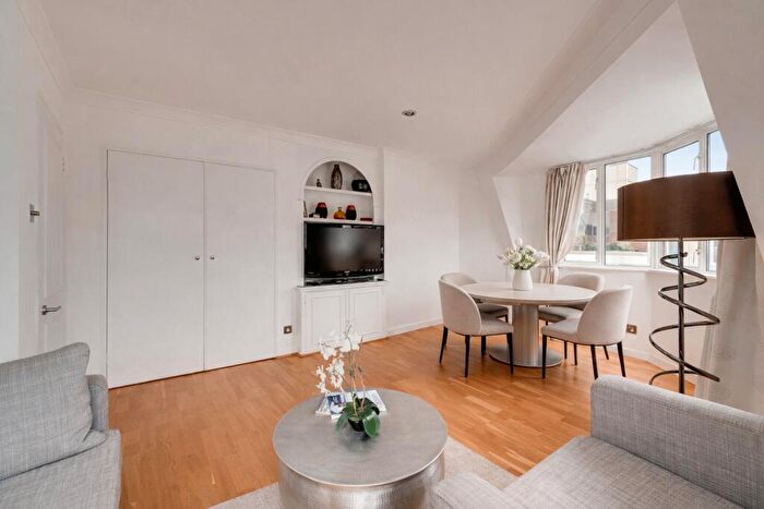 1 Bedroom Apartment To Rent In Gilston Road, SW10