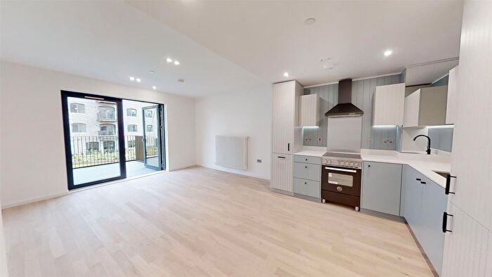 1 Bedroom Flat To Rent In Calville House, The Brentford Project, Bradshaw Yard, TW8