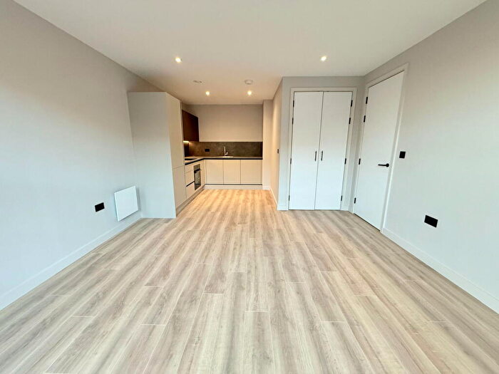 2 Bedroom Apartment For Sale In The Pressworks, Northwood Street, Jewellery Quarter, B3