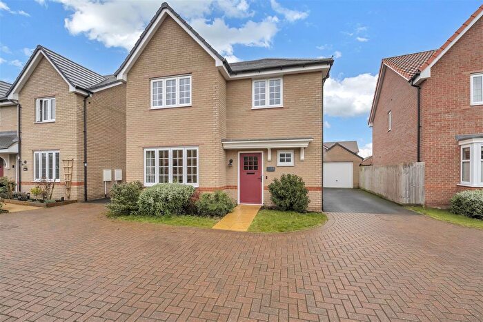 4 Bedroom Detached House For Sale In Robinson Close, Haughley, Stowmarket, IP14