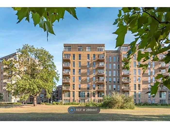 1 Bedroom Flat To Rent In Adenmore Road, Lewisham, London, SE6