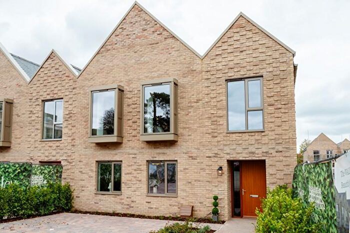 4 Bedroom End Of Terrace House For Sale In , The Walled Garden, Trent Park, Enfield, EN4
