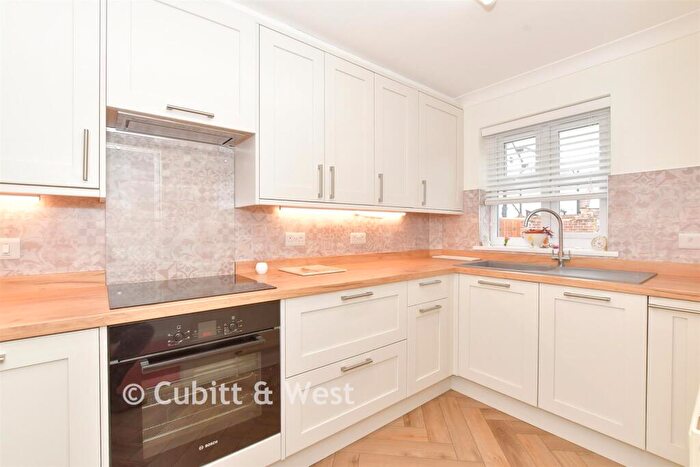 3 Bedroom Terraced House For Sale In Nile Street, Emsworth, Hampshire, PO10