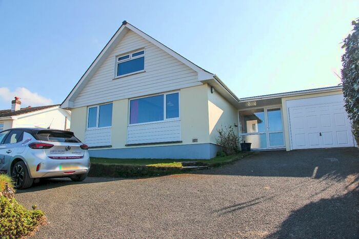 4 Bedroom Detached Bungalow To Rent In Wheal Leisure, Perranporth, TR6