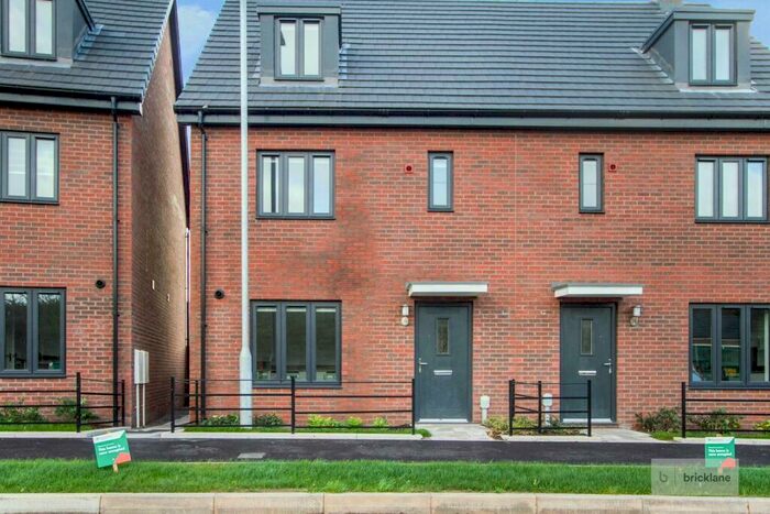 4 Bedroom House To Rent In Hogarth Close, Bristol, Bristol, BS10