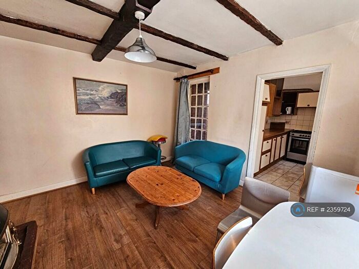 4 Bedroom Detached House To Rent In Elizabeth Way, Cambridge, CB4