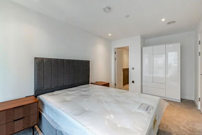 2 Bedroom Apartment To Rent In Herschel Street Slough, SL1