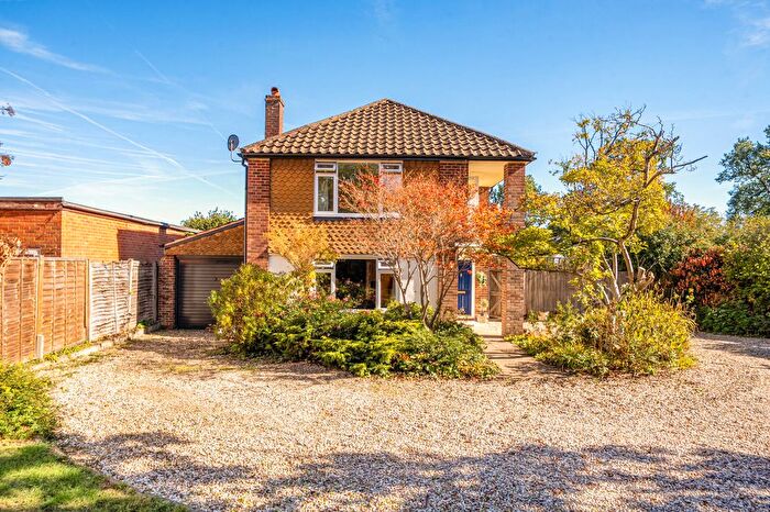 5 Bedroom Detached House For Sale In Shinfield Road, Shinfield, Reading, RG2