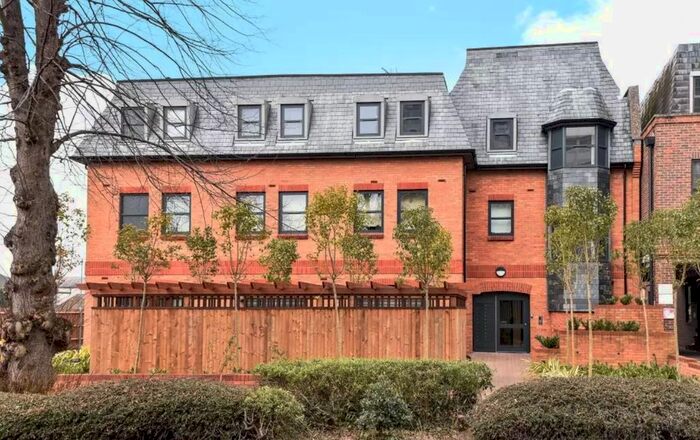 1 Bedroom Flat To Rent In The Grove, Slough, SL1