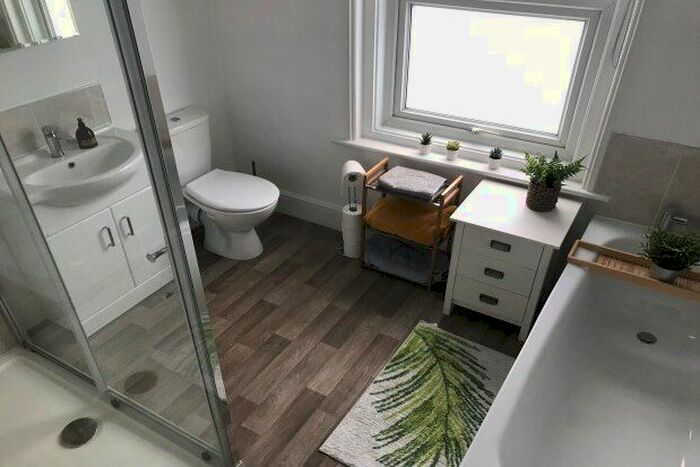 2 Bedroom Property To Rent In Malmesbury Road, Southampton, SO15