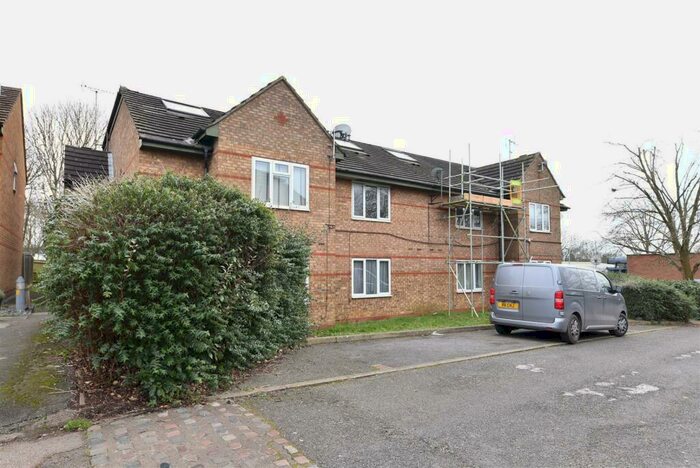 Studio To Rent In Bradman Way, Stevenage, SG1