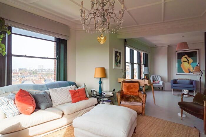 3 Bedroom Flat For Sale In St. James Mansions, West End Lane, West Hampstead, London, NW6