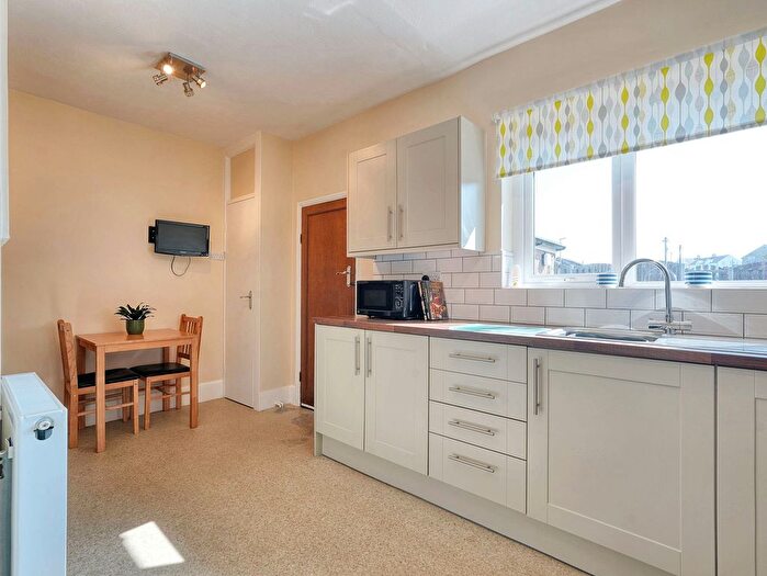 2 Bedroom Semi-Detached Bungalow For Sale In Moss Bay Road, Workington, CA14