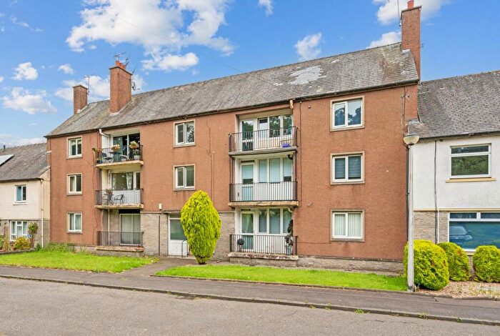 2 Bedroom Flat For Sale In Newhouse, Stirling, FK8