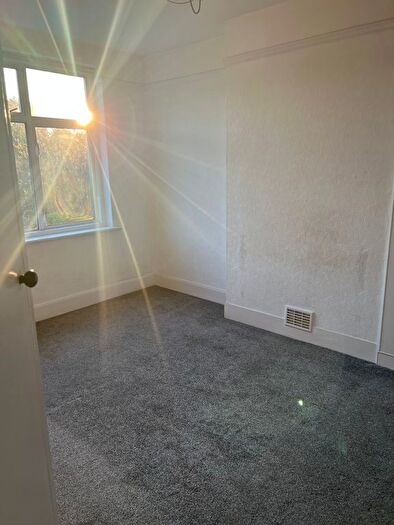 4 Bedroom Terraced House To Rent In Lower Downs Road, Raynes Park, SW20